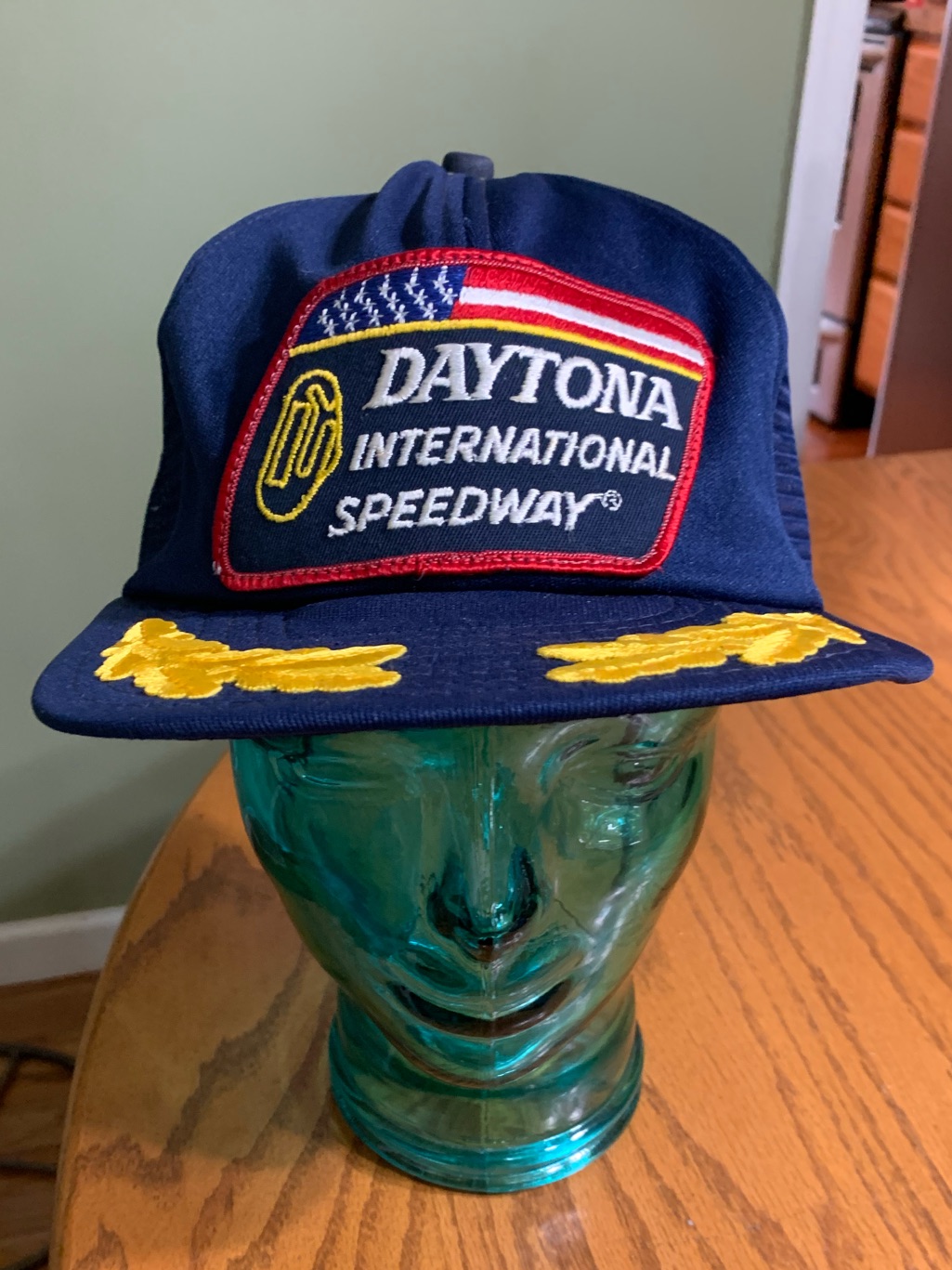 Vintage Daytona International Speedway Mesh Trucker Hat